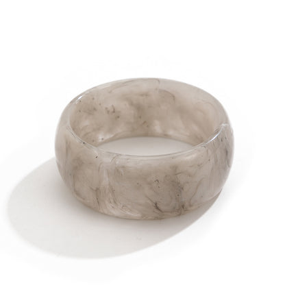 Artistic vintage round bracelet
