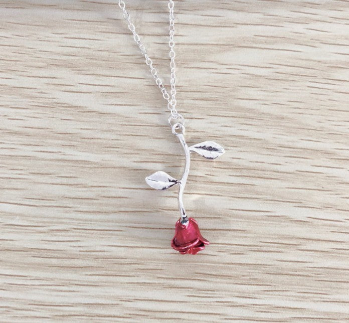 red rose pendant necklace