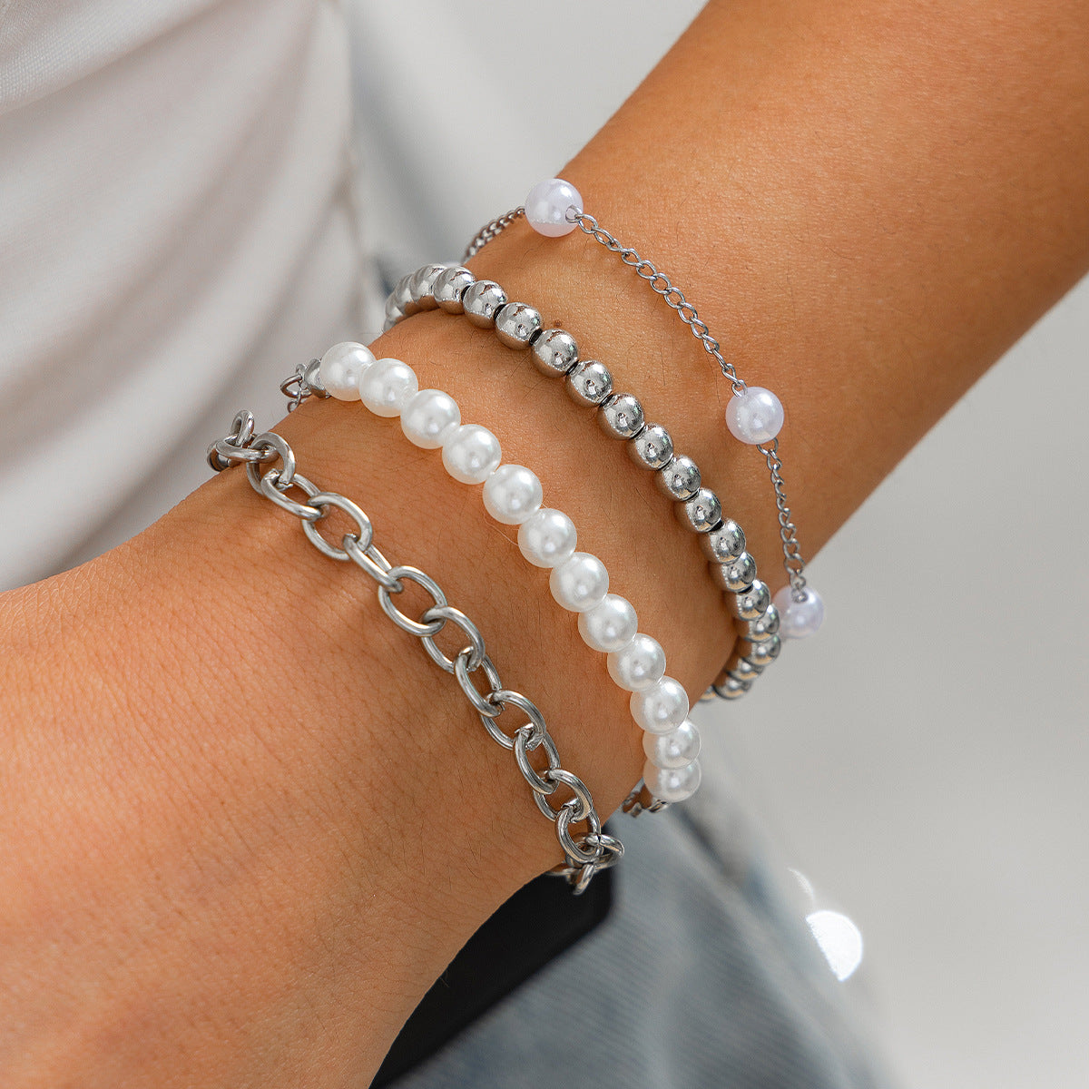 Pearl beaded style bracelet